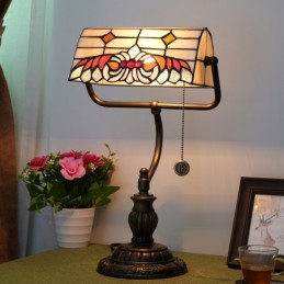 Tiffany Stila Galda Lampa...