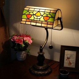 Tiffany Stila Galda Lampa...