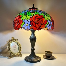 Tiffany Stila Galda Lampa...