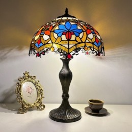 Tiffany Stila Galda Lampa...