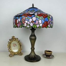 Tiffany Stila Galda Lampa...