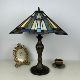 Tiffany Stila Galda Lampa...